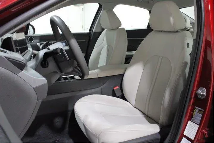 $25998 : Hyundai SONATA 2024 SEL 4dr image 5