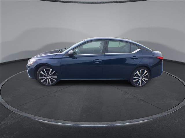 $22000 : PRE-OWNED 2022 NISSAN ALTIMA image 5