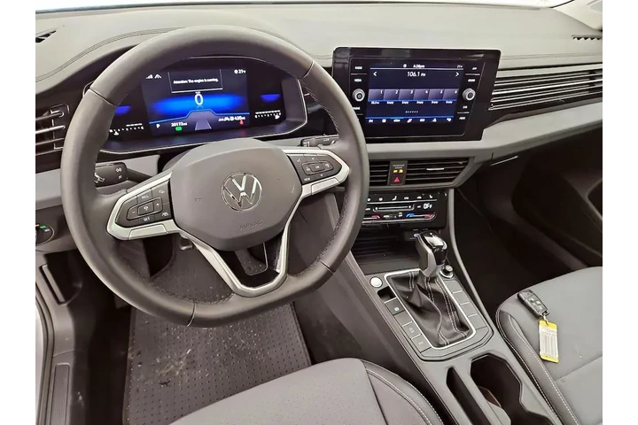 $21998 : Volkswagen Jetta 2025 SE 4dr image 9