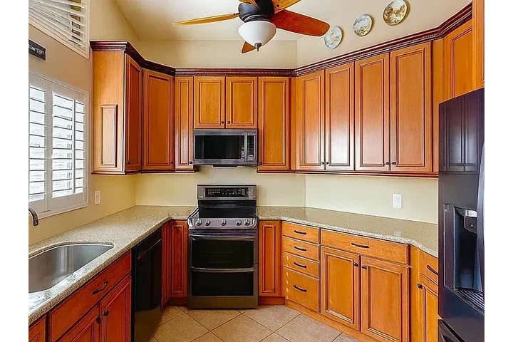 $850 : HOUSE FOR RENT image 4