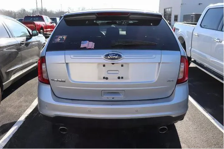 $7000 : Ford Edge 2011 SEL 4dr Cross image 6