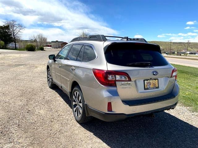 $23495 : 2017 Outback image 3
