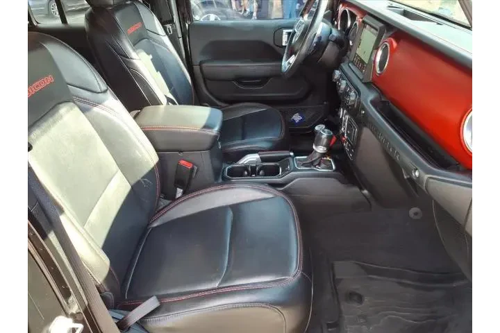 $32943 : Jeep Wrangler Unlimited 2021 image 4