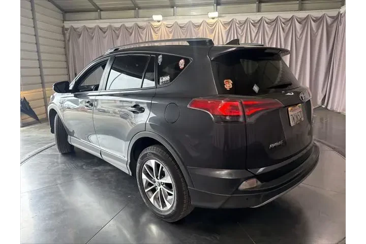 $18999 : Toyota RAV4 Hybrid 2017 AWD image 7