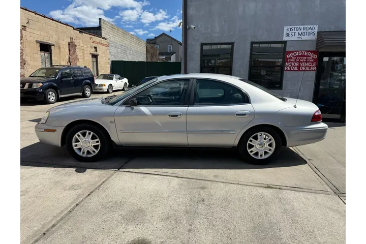 $3995 : 2005 Sable LS image 2