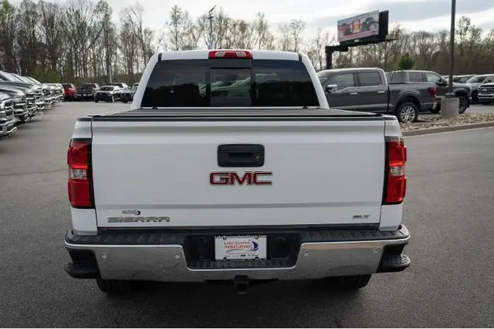 $21987 : GMC Sierra 1500 2015 4x4 SLT image 8