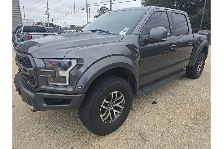 $37980 : Ford F-150 2018 4x4 Raptor 4 image 3