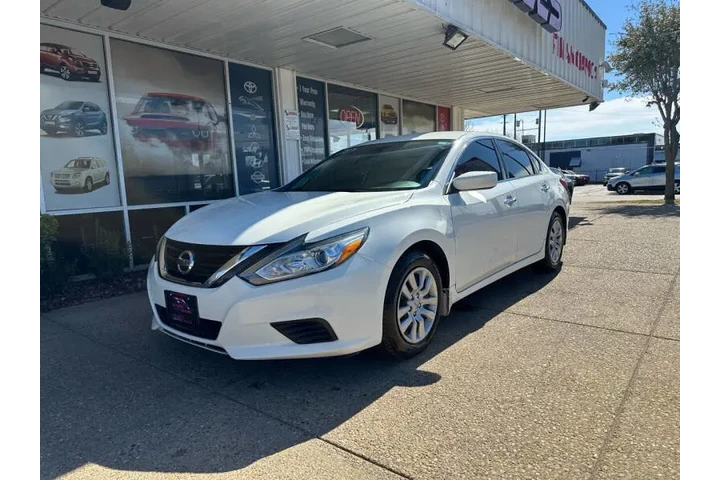 $11999 : 2018 Altima 2.5 S image 5
