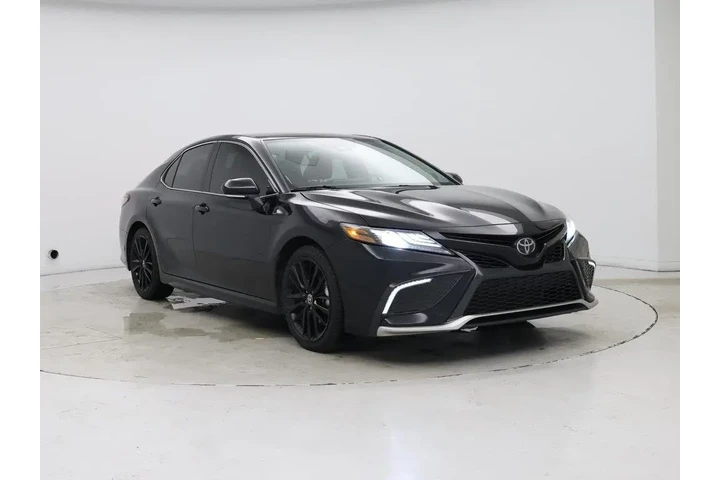 $27998 : Toyota Camry 2023 XSE 4dr Se image 1