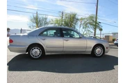$4995 : 2001 Mercedes-Benz E-Class E thumbnail