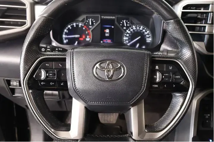 $39289 : Toyota Tundra 2024 4x4 SR5 4 image 3