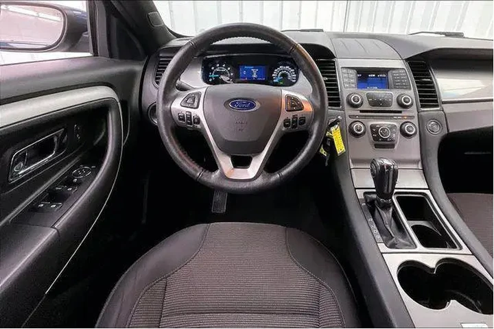 $16490 : Ford Taurus 2019 SEL 4dr Sed image 5