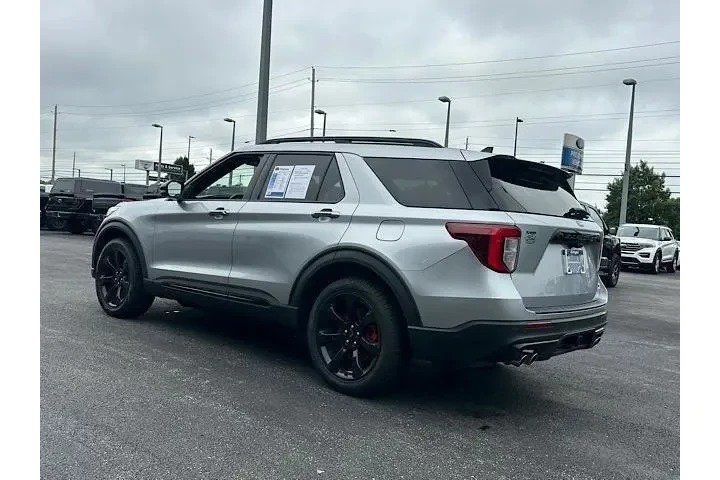 $36827 : Ford Explorer 2022 AWD ST 4d image 8