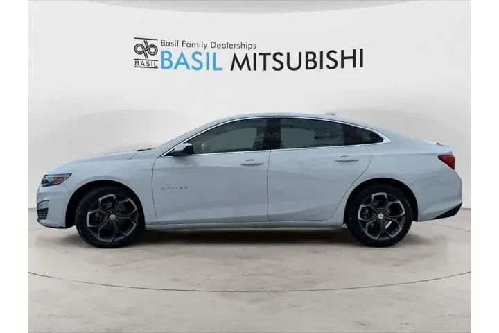 $19101 : Chevrolet Malibu 2024 LT 4dr image 2