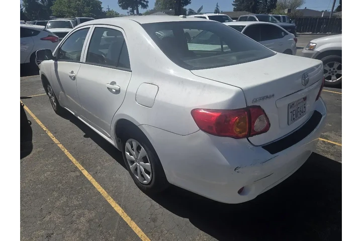 $10950 : Toyota Corolla 2010 S 4dr Se image 6