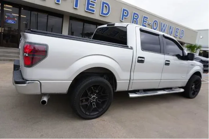 $12225 : Ford F-150 2012 4x2 FX2 4dr image 6