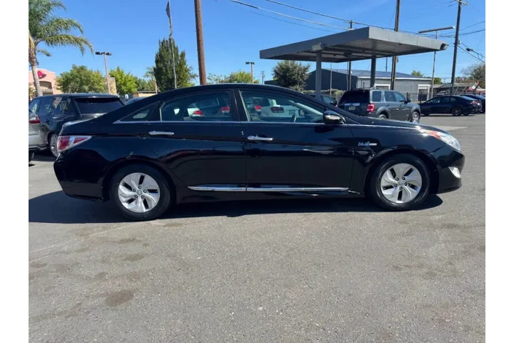 $9998 : 2013 Sonata Hybrid Limited image 9