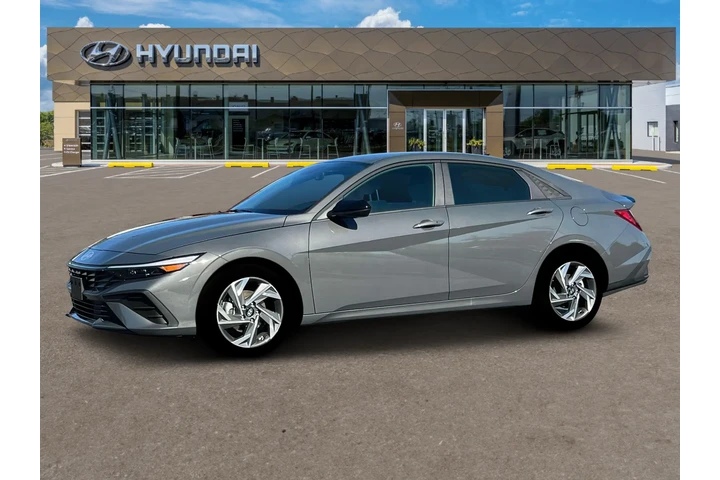 $20000 : Hyundai ELANTRA 2025 SEL Spo image 2