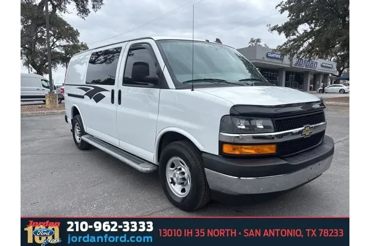 $22960 : Chevrolet Express 2019 2500 image 1