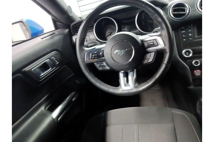 $23998 : Ford Mustang 2021 EcoBoost 2 image 10
