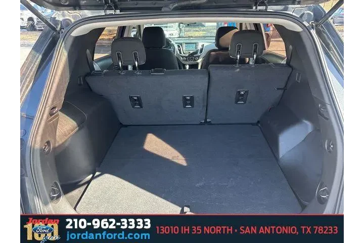 $12443 : Chevrolet Equinox 2018 LS 4d image 9