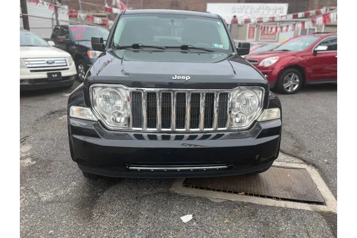 $7995 : 2012 Liberty Limited image 3