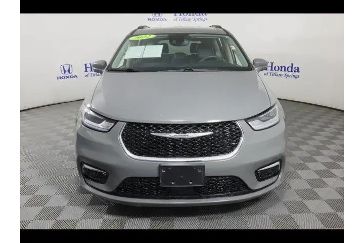 $23875 : Chrysler Pacifica 2022 Touri image 2