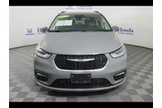$23875 : Chrysler Pacifica 2022 Touri thumbnail