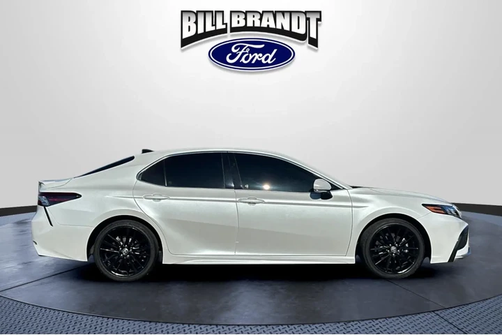 $30517 : Toyota Camry 2024 XSE 4dr Se image 2