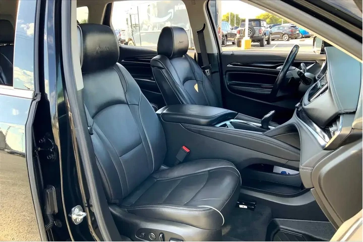 $24602 : Buick Enclave 2021 Avenir 4d image 8
