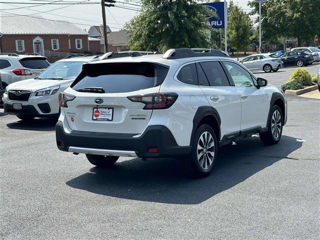 $45009 : PRE-OWNED 2024 SUBARU OUTBACK image 2