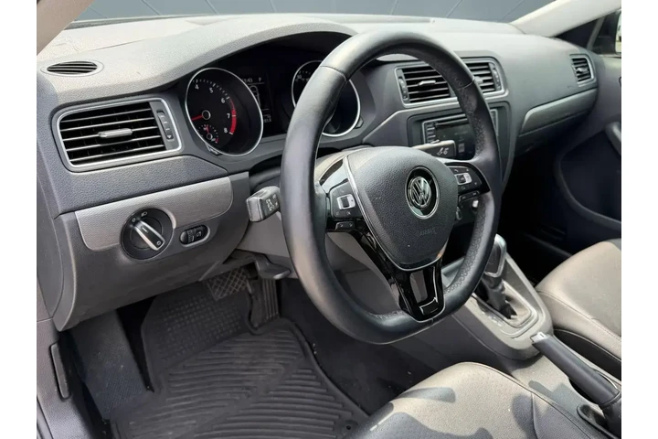 $15224 : Volkswagen Jetta 2018 1.4T S image 4