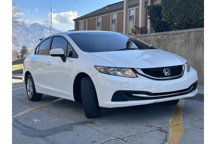 $8900 : 2014 Civic LX image 2