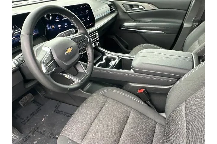 $35730 : Chevrolet Traverse 2025 LT 4 image 9