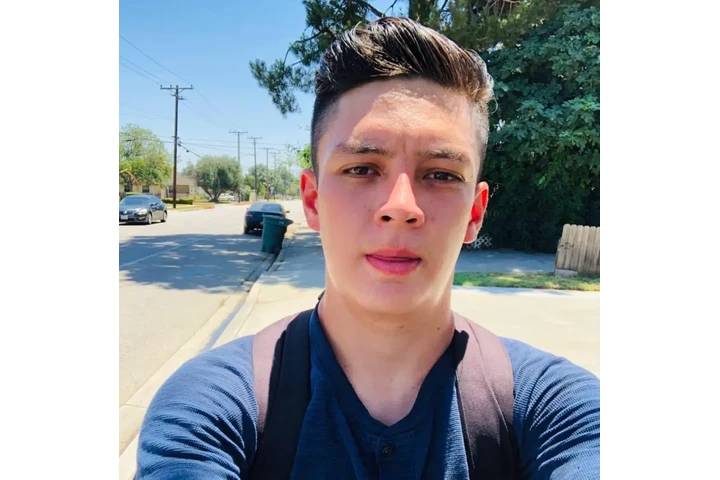 Tony 30 años image 1