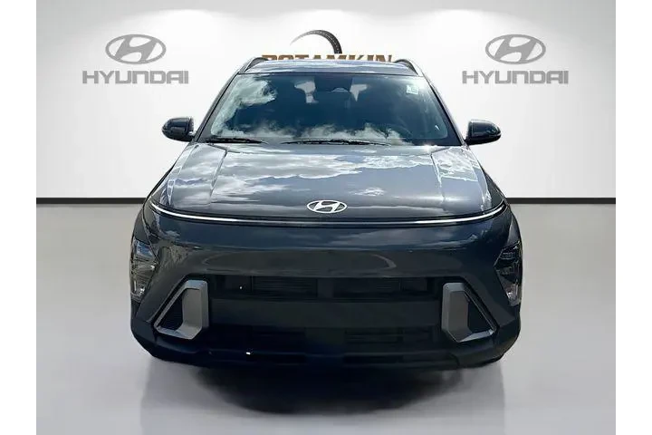 $19755 : Hyundai KONA 2025 SEL 4dr Cr image 2