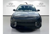 $19755 : Hyundai KONA 2025 SEL 4dr Cr thumbnail