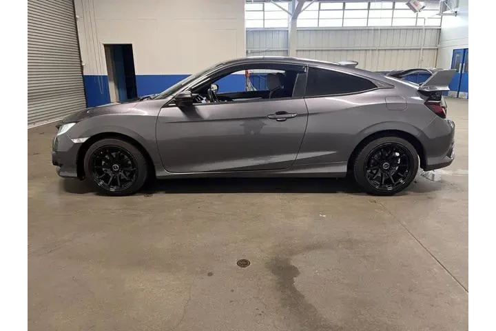 $15978 : Honda Civic 2018 LX 2dr Coup image 6