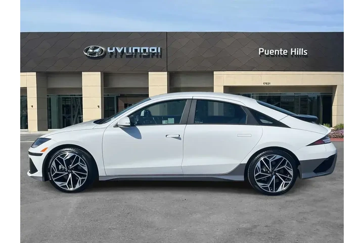 $30688 : Hyundai IONIQ 6 2025 SEL 4dr image 3