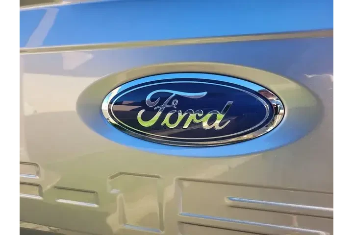 $33211 : Ford F-150 Lightning 2023 AW image 7