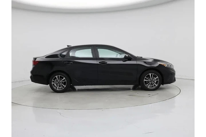 $19998 : Kia Forte 2023 LXS 4dr Sedan image 7