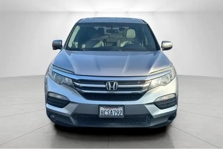 $14995 : Honda Pilot 2017 EX-L 4dr SU image 2