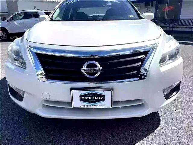 $10995 : 2014 Altima 2.5 SV image 2