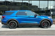 $29906 : Ford Explorer 2020 AWD ST 4d thumbnail