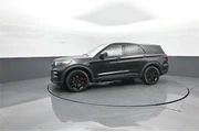 $38212 : Ford Explorer 2022 AWD ST 4d thumbnail
