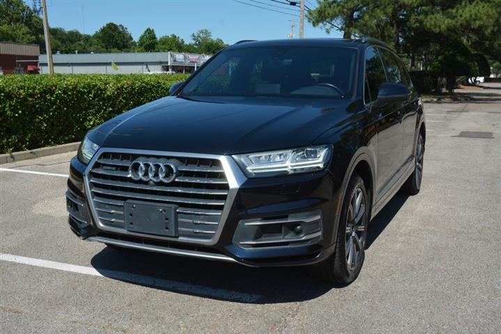 2017 Q7 2.0T quattro Premium image 2