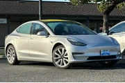 $19959 : Tesla Model 3 2018 Mid Range thumbnail