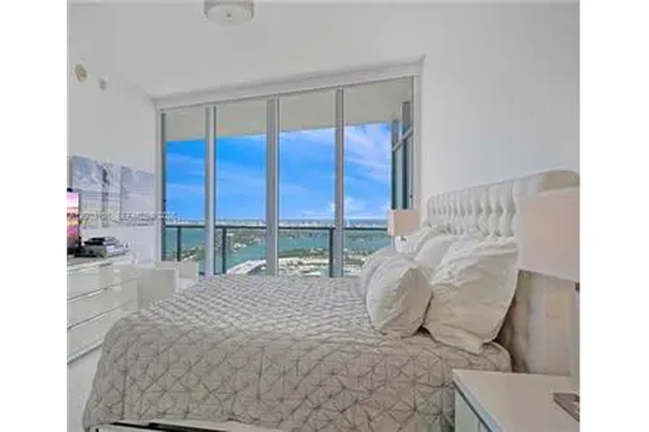 $6500 : Rental property with 2 bedro image 8