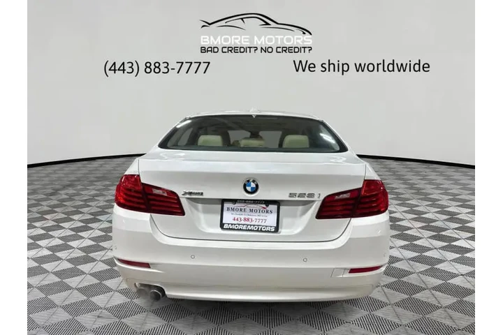 2016 BMW 5 Series 528i xDrive image 7