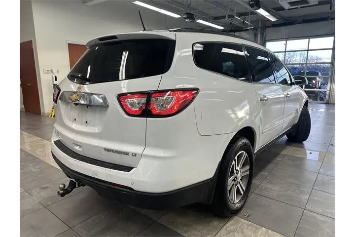 $7000 : Chevrolet Traverse 2016 LT 4 image 9